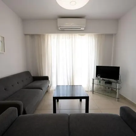 Retreat At Elysia Park With Gym Pool Pafos