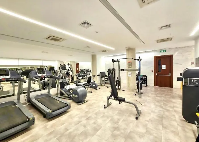 Retreat At Elysia Park With Gym Pool アパート *